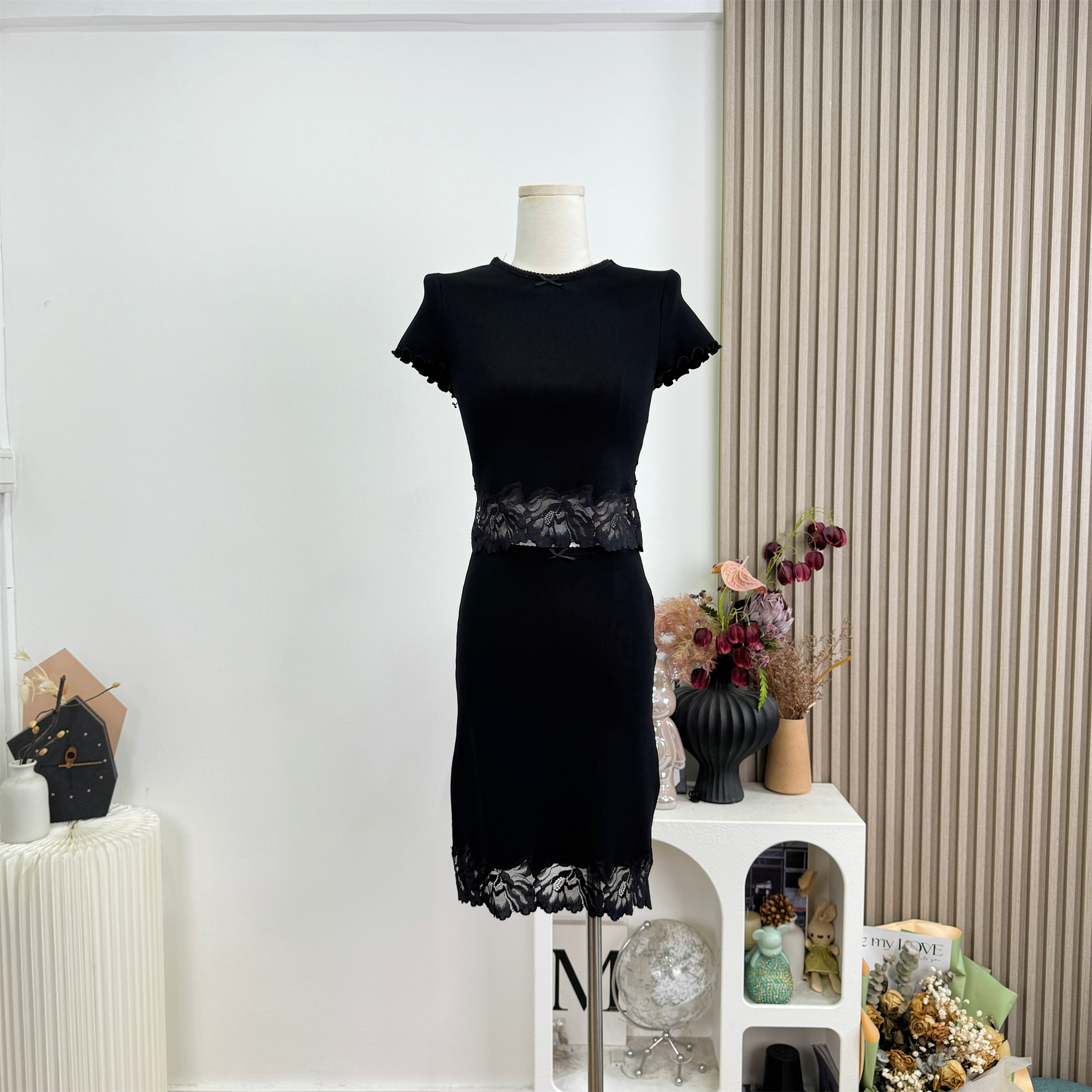 Women's Slimming Two-Piece Knit Skirt Set with Lace-Trim Top - Image 2