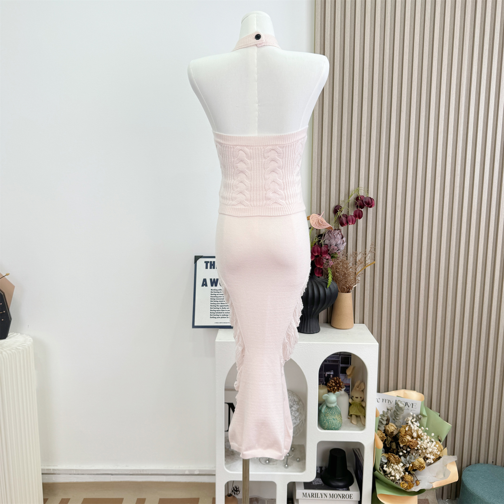 Qiauuu Pink Rhinestone Cutout Halter Knit Top Set for Women - Image 4