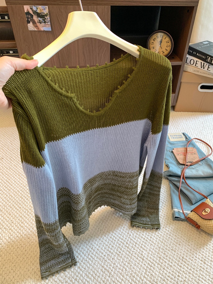 Women's V-Neck Color-Block Striped Knit Sweater 2026 Early Autumn Loose Long Sleeve Top - Image 2