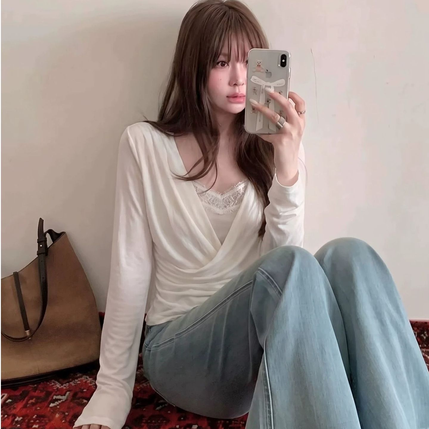 Minimalist Draped Neck Lace Panel Pullover Top Women Summer Slim Fit White Long Sleeve - Image 4