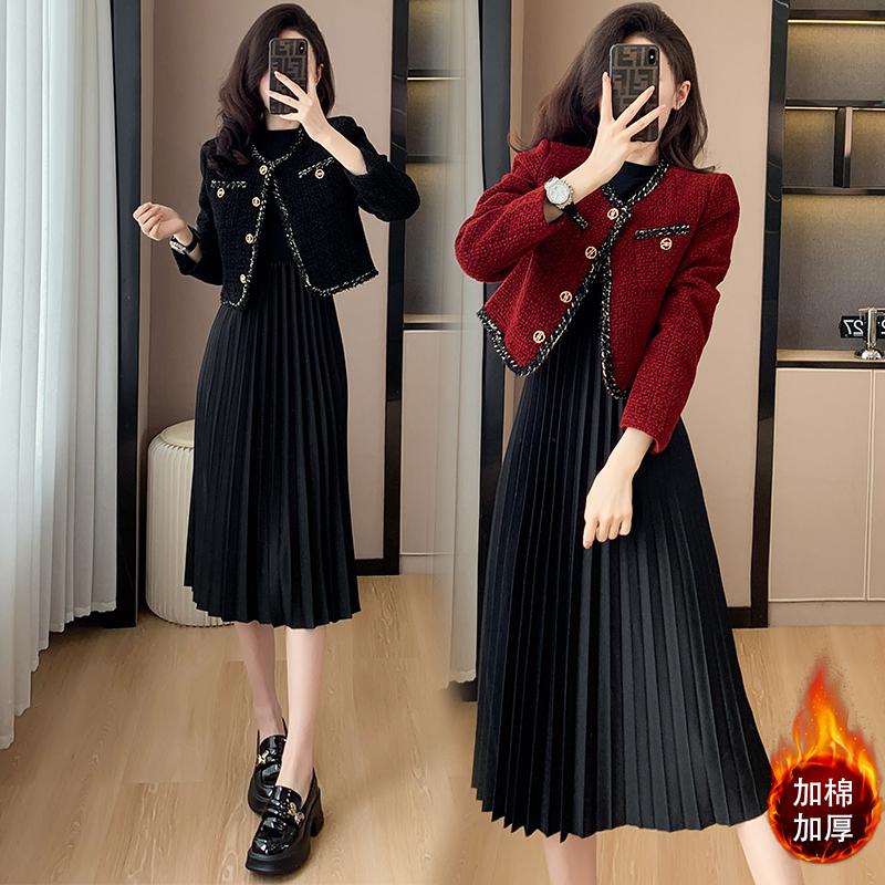 Red Padded Two-Piece Set Women's French Style Short Jacket 2024 Autumn - Image 2
